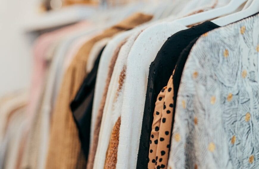 How to Organize Clothes and Spark Joy with the Konmari Method